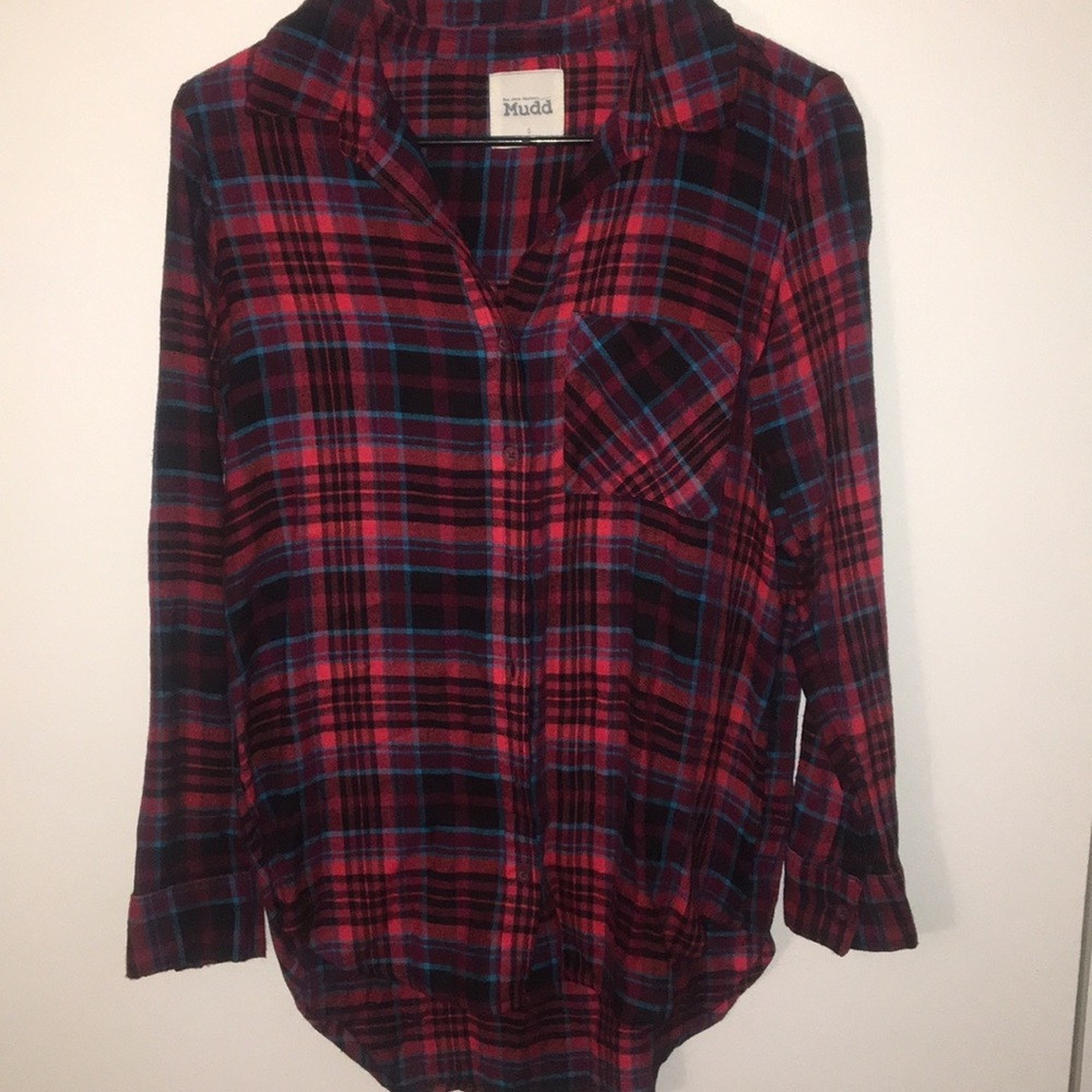 Never worn! Flannel. Long top.
